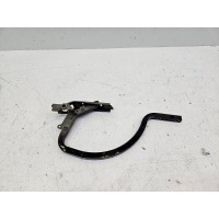 Петля багажника Toyota Camry 70 2017-2024 6452033071
