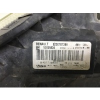 Фара правая Opel Vivaro 2009 8200701366, 93859834