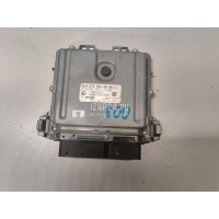 Блок управления двигателем Mercedes Benz W205 2014 2749000800