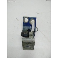 Петля двери передней левой Skoda Fabia mk1 (6Y) 2003 6y0831401c