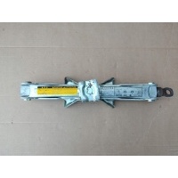 Домкрат подъёмник toyota rav4 ii 09111 - 42030 оригинал