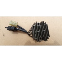 98 - 02 - регулятор напряжения rs41 24b1
