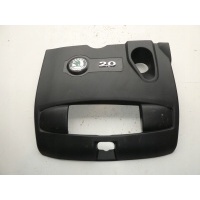 Skoda октавия i 2.0b крышка крышка двигателя 06a103925bs