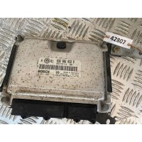 Блок управления двигателем Volkswagen Golf 4 1997-2006 2003 036906032P