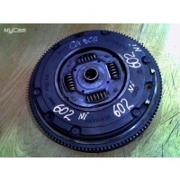 Комплект сцепления Volkswagen Golf 4 2005 027105273D