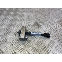 ограничитель двери Задн. Toyota Camry 70 2018 68630-33110
