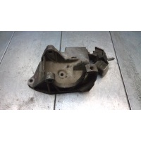 Кронштейн двигателя Renault Scenic 1 поколение 1997 271173, K7M702