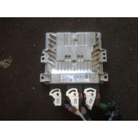 Стартер Peugeot 308 1 2013 9676761080