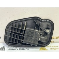 Пыльник двери Skoda Octavia A7 5E3 до Рестайлинг 2014 5E0837916A