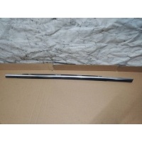 Уплотнитель Audi A8 D4/4H 2011 4H0853764B2ZZ