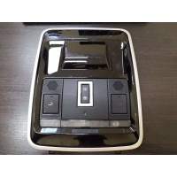 Фонарь салона (плафон) Land Rover Range Rover 4 2015 LR084540