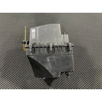 Корпус воздушного фильтра левый Land Rover Range Rover Velar 2018 GX639H736AA,T2H1378,T2H26006,T2H6341,T2H25979,GX63-5L232-BC