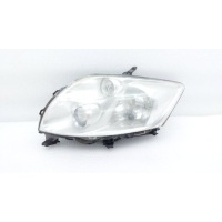 Фара Toyota Auris ZRE151 2007 8117002460