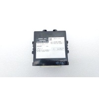 Блок электронный Toyota Auris ZRE151 2007 8999002010, 8999002011