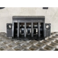 крепление люка Volvo FH5 84474306,10043565