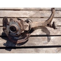 Ступица передняя правая Audi A4 B5 2000 8D0407258
