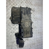 Декоративная крышка двигателя Mazda 2 DY 2003