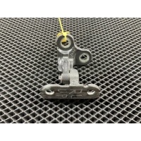 петля двери левой Land Rover Discovery 5 2019 LR073600,T4A2514,LR036579,LR056361,CPLA228A67AA,CPLA228A67AC