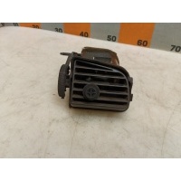 Дефлектор торпедо центральный Nissan Primera P11 1998 687502F900