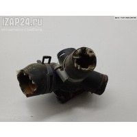Фланец (тройник) системы охлаждения Audi A4 B5 (1994-2001) 1997 050121133C
