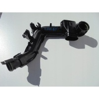 VW T - ROC 1.0 RURA INTERCOOLERA CZUJNIK 04C145673B
