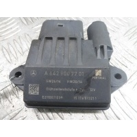 Реле свечей накала Mercedes M-klasse (W164) Рестайлинг 2008 - 2011 2009 6429007701,