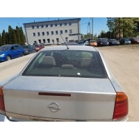 Задняя стекло opel vectra c седан