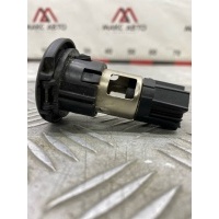 Б/У розетка прикуривателя Opel Insignia 35 2009 13502523, <strong>-Б/У Детали сняты с АВТОМОБИЛЯ</strong>