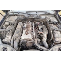 Мерседес w211 е w203 c 2.7cdi om647.961 двигатель комплект 177km спринтер