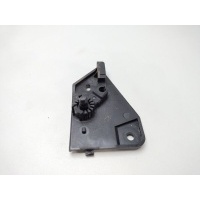 Кронштейн ручки открывания капота Volkswagen Amarok 2012 7L0823633F