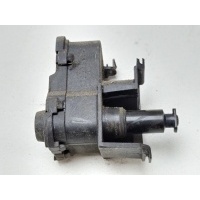 актуатор лючка бензобака Volkswagen Amarok 2012 2H0810773L
