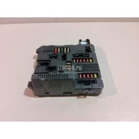 Блок предохранителей Renault Scenic II (2003 - 2009) 8200306032