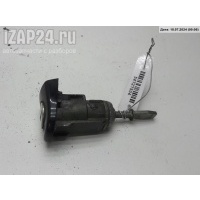 Личинка замка R Volkswagen Golf-4 1998 1j0837167