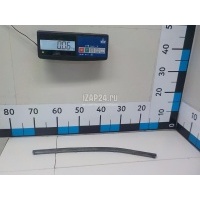 Уплотнитель капота VAG Polo (2001 - 2009) 6Q0823699