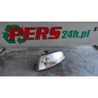 Поворотник левый mazda 626 iv ge