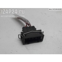 Разъем (фишка) проводки Volkswagen Golf-3 1993 357972754