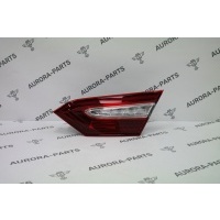 Фонарь задний в крышку багажника RH Toyota Camry 2017 8158006780