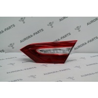 Фонарь задний в крышку багажника RH Toyota Camry 2017 8158006780