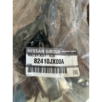 Лапа дверь сдвижная nissan nv 200 82410jx00a