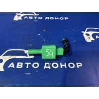 концевик под педаль тормоза TOYOTA AVENSIS ZRT272 84340-69075