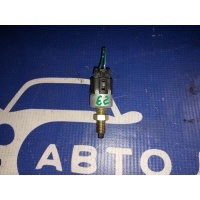 концевик под педаль тормоза TOYOTA ESTIMA ACR30 84340-32050