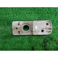 кронштейн радиатора Opel Astra J (2010-2016) 13337826