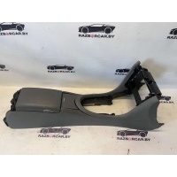 Подлокотник Mercedes CLS W219 2006