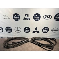 Уплотнитель двери Mercedes C/W204 2006-2015 A2046970351, A2047400678