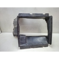 воздухозаборник Volkswagen Touareg 2 NF 2012 7P6117336