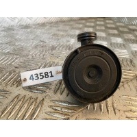 Клапан вентиляции картерных газов Skoda Fabia 1999-2007 2003 03E103765B