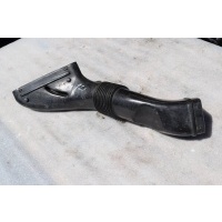 Воздухозаборник Volvo V70 2 2004 8638624