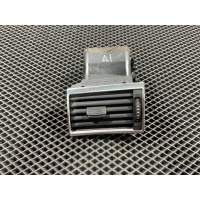 Дефлектор обдува салона Audi A8 D3/4E 2009 4E0820901