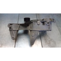 Кронштейн двигателя Audi Q7 4L 2007 022260087, BHK