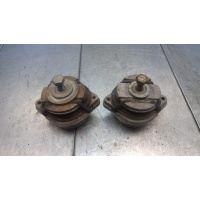 Подушка крепления КПП Skoda Superb 1 поколение 2001 4B0399151M